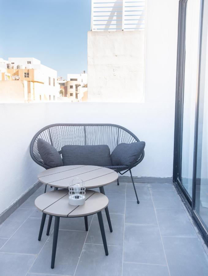 Sarah'S Penthouse In Sliema Apartamento Exterior foto
